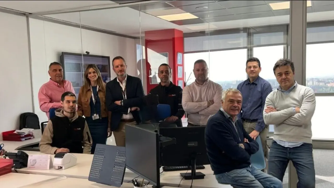 Equipo de HubTech.