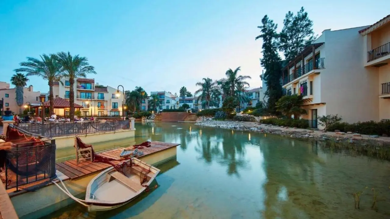 Hotel PortAventura ./ Booking