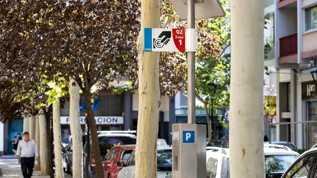 Zona de estacionamiento regulado ./ Ayuntamiento de Zaragoza
