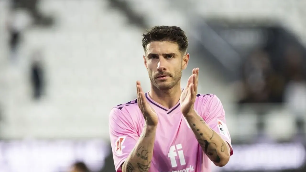 &Iacute;&ntilde;igo Pi&ntilde;a es el nuevo fichaje del Huesca / LaLiga