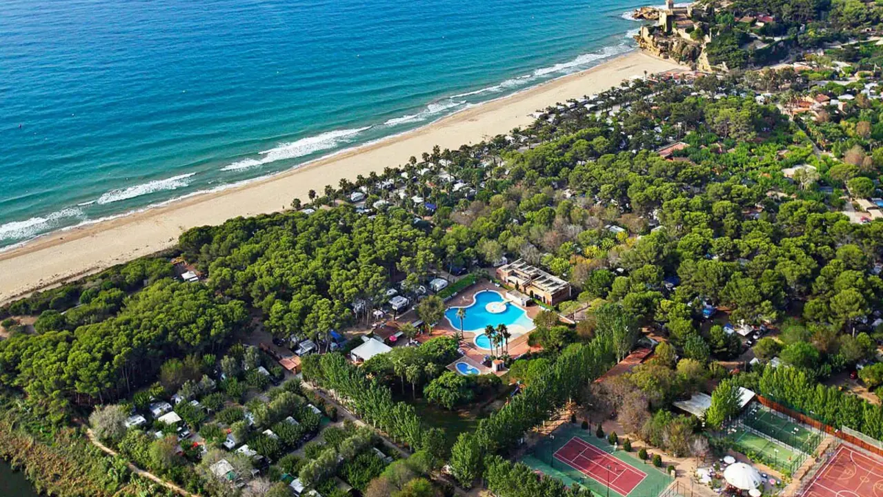 Tamarit Beach Resort