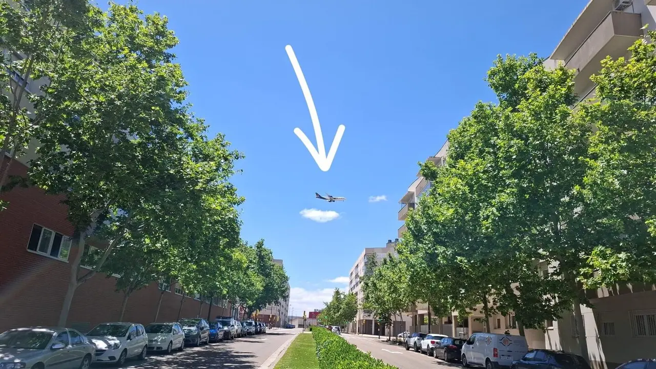 Vecinos de Rosales del Canal piden incluir al tr&aacute;fico a&eacute;reo en el Mapa Estrat&eacute;gico del Ruido
- ASOCIACI&Oacute;N DE VECINOS ENTRELAGOS