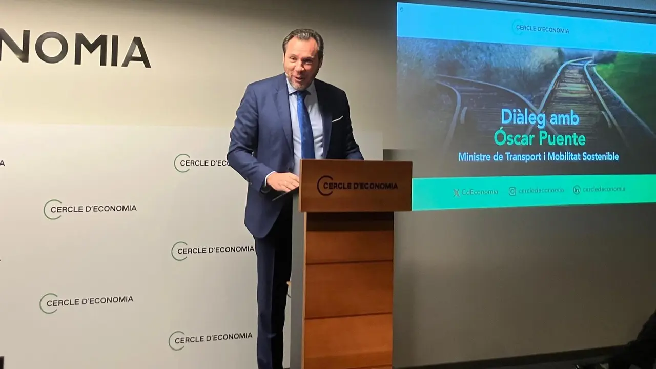 El ministro de Transporte y Movilidad Sostenible, &Oacute;scar Puente. / EP