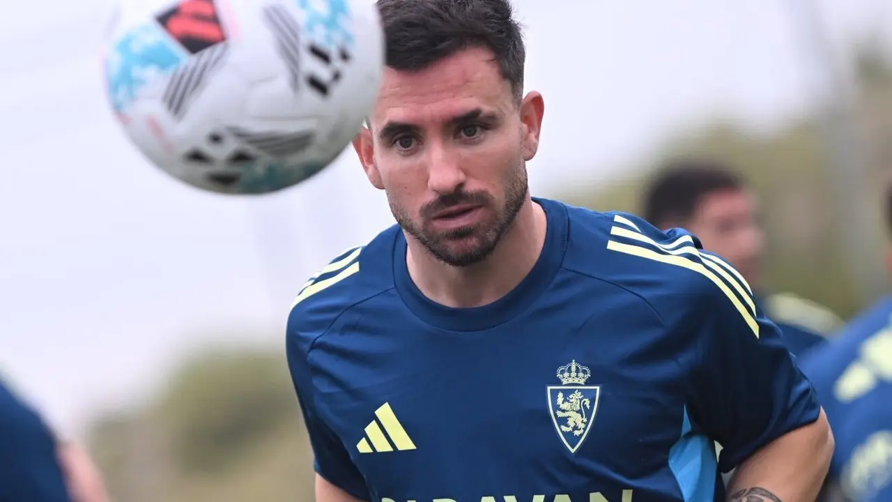Sebas Moyano en el entrenamiento / REAL ZARAGOZA