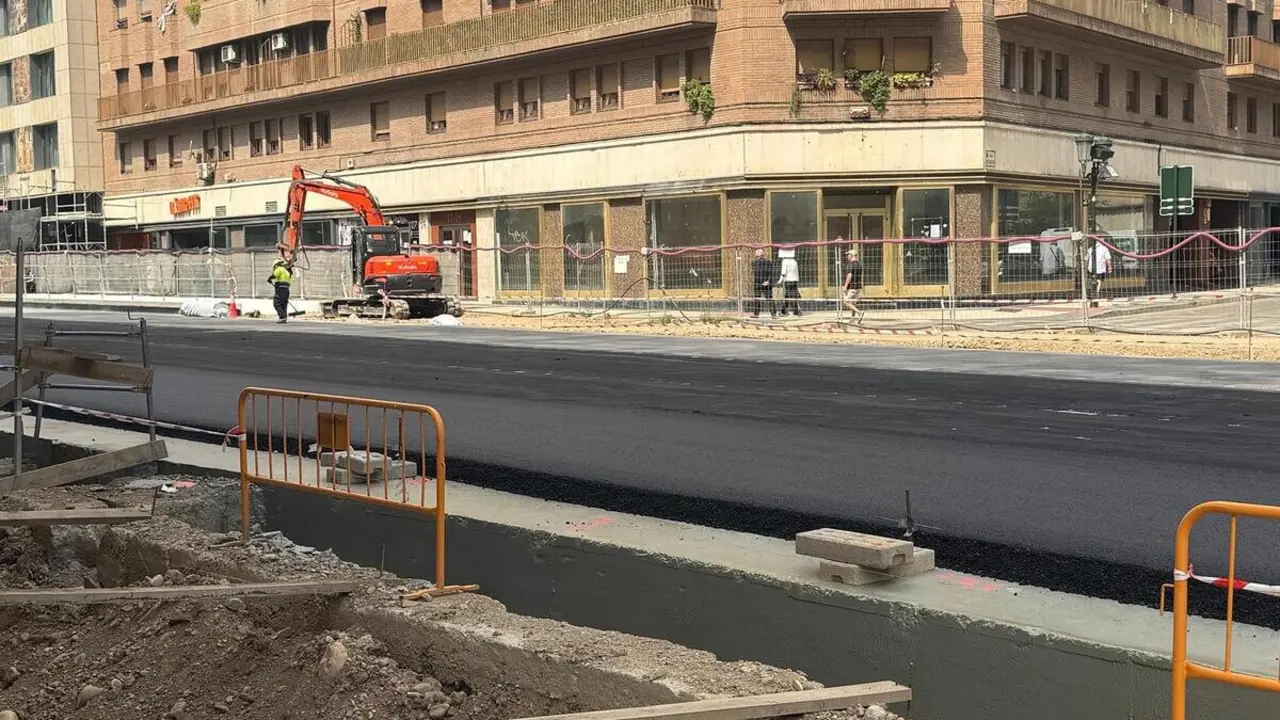 Obras en la avenida de C&eacute;sar Augusto.
- AYUNTAMIENTO DE ZARAGOZA