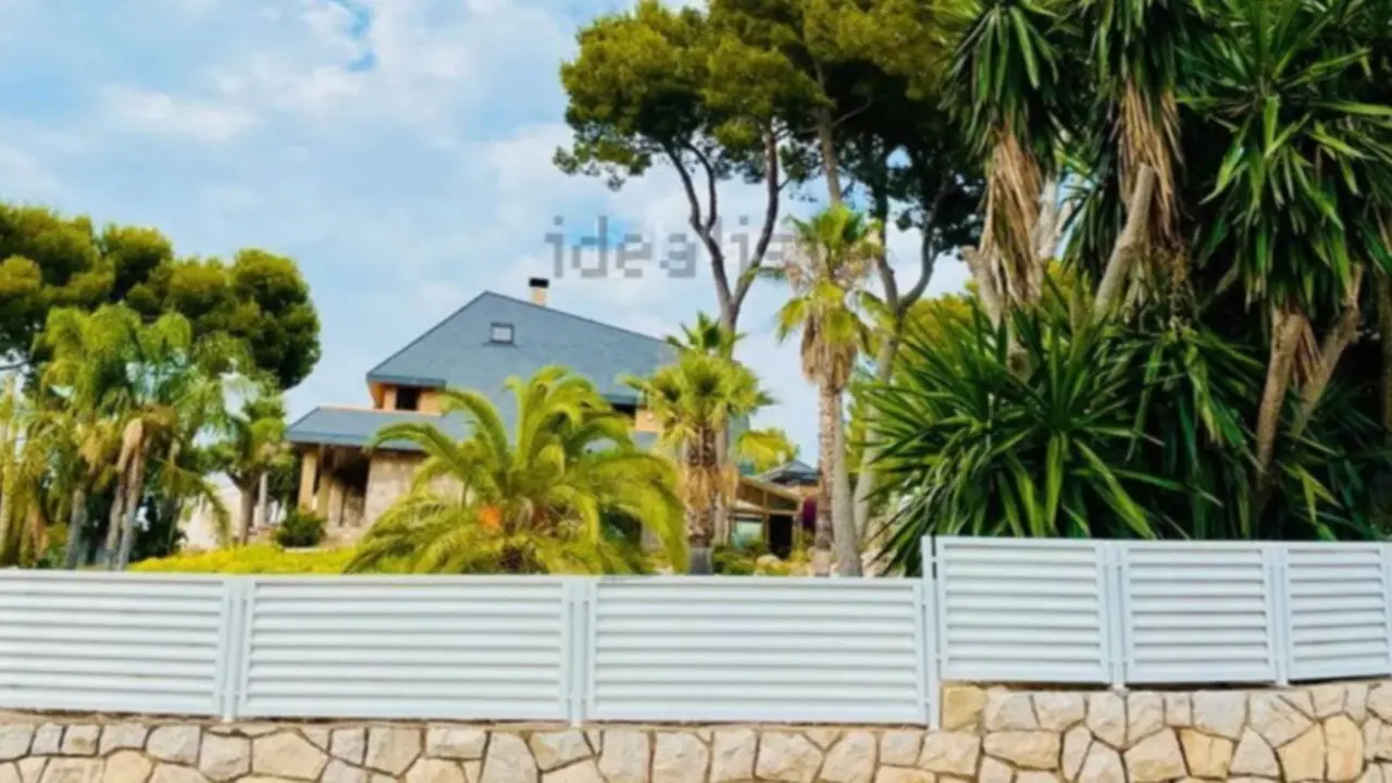 El exterior de la casa de Salou m&aacute;s lujosa y cara / Idealista