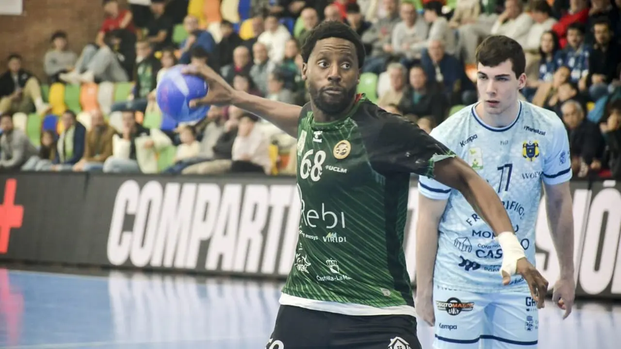 Aur&eacute;lien-Morgan Tchitombi  / BADA HUESCA