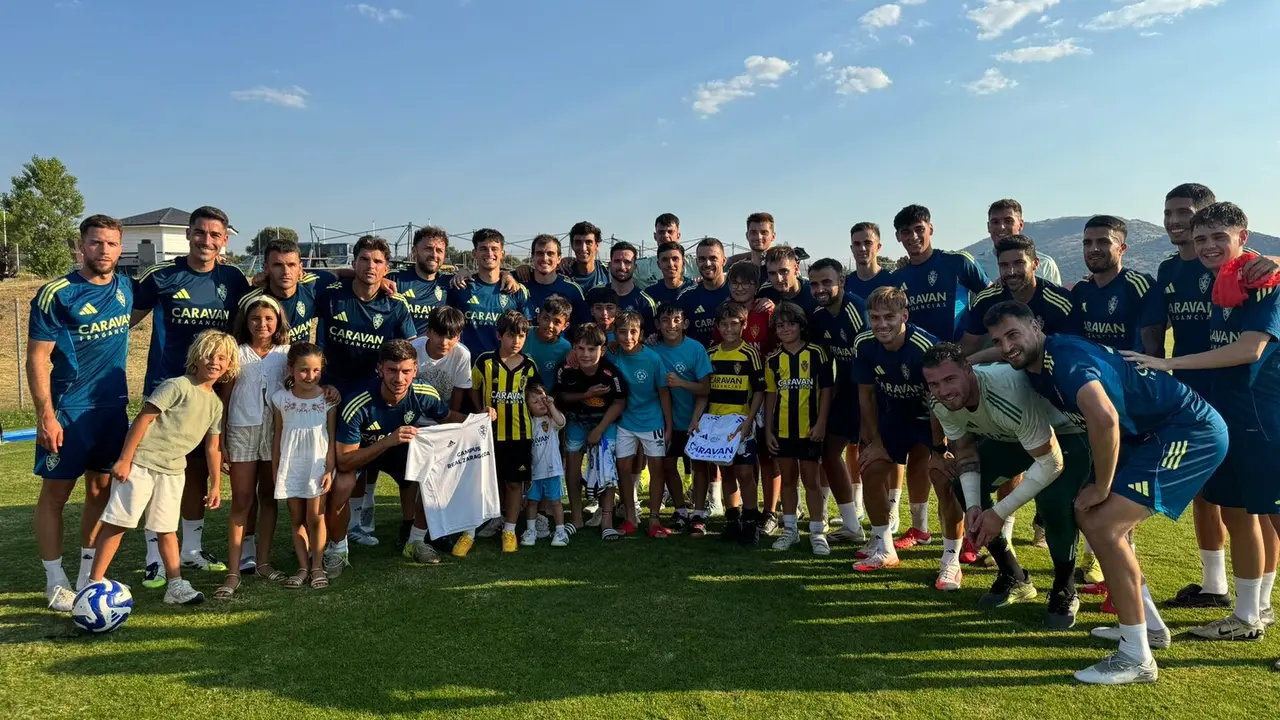 Plantilla del Real Zaragoza durante la concentraci&oacute;n en Los &Aacute;ngeles de San Rafael