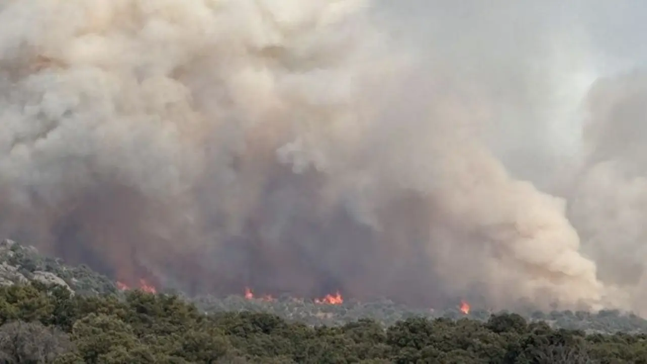 Incendio de Navaluengo, &Aacute;vila