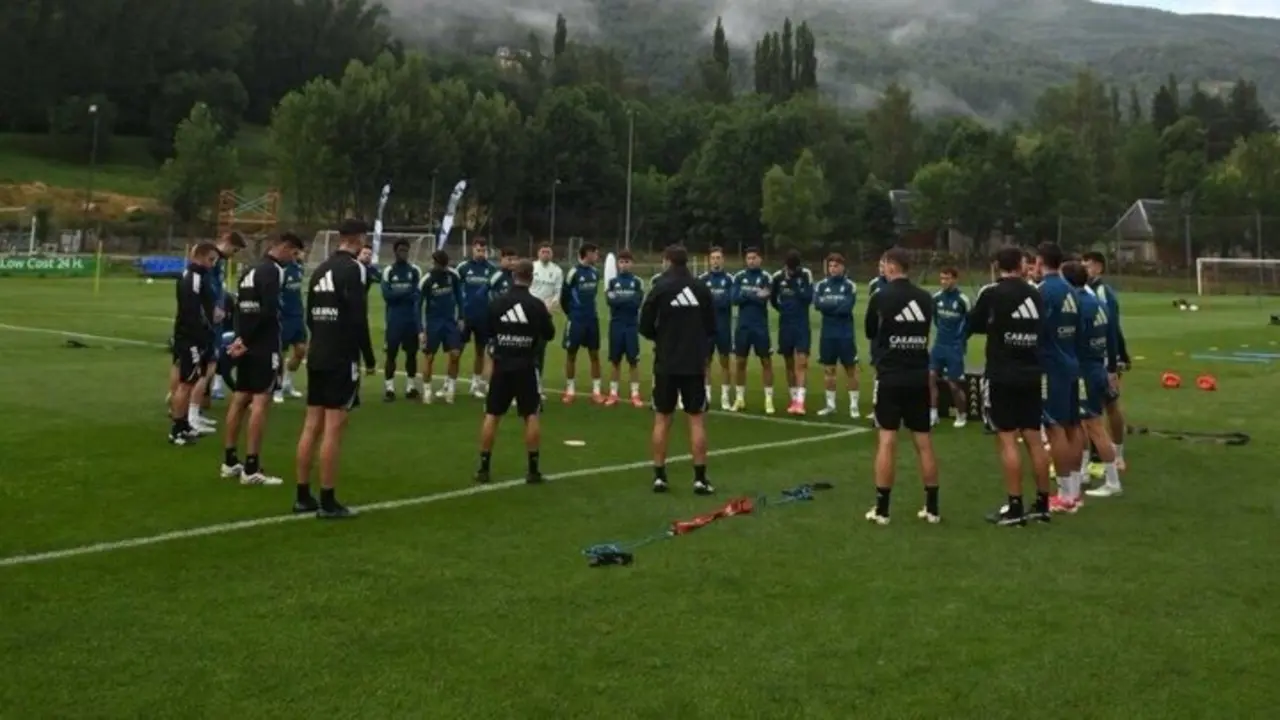 El Real Zaragoza durante su primer entrenamiento en Benasque / Real Zaragoza