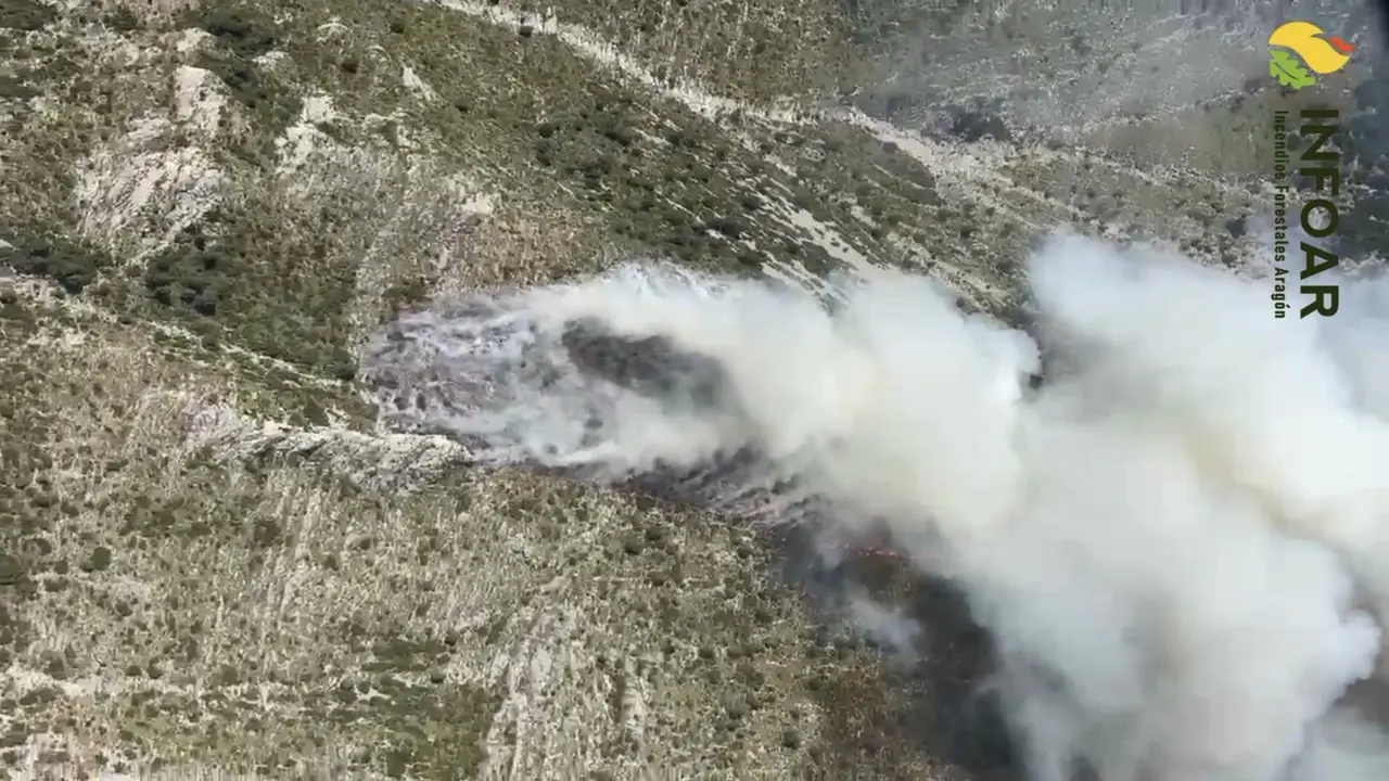 El incendio ha comenzado a primera hora de la tarde de este lunes. - INFOAR