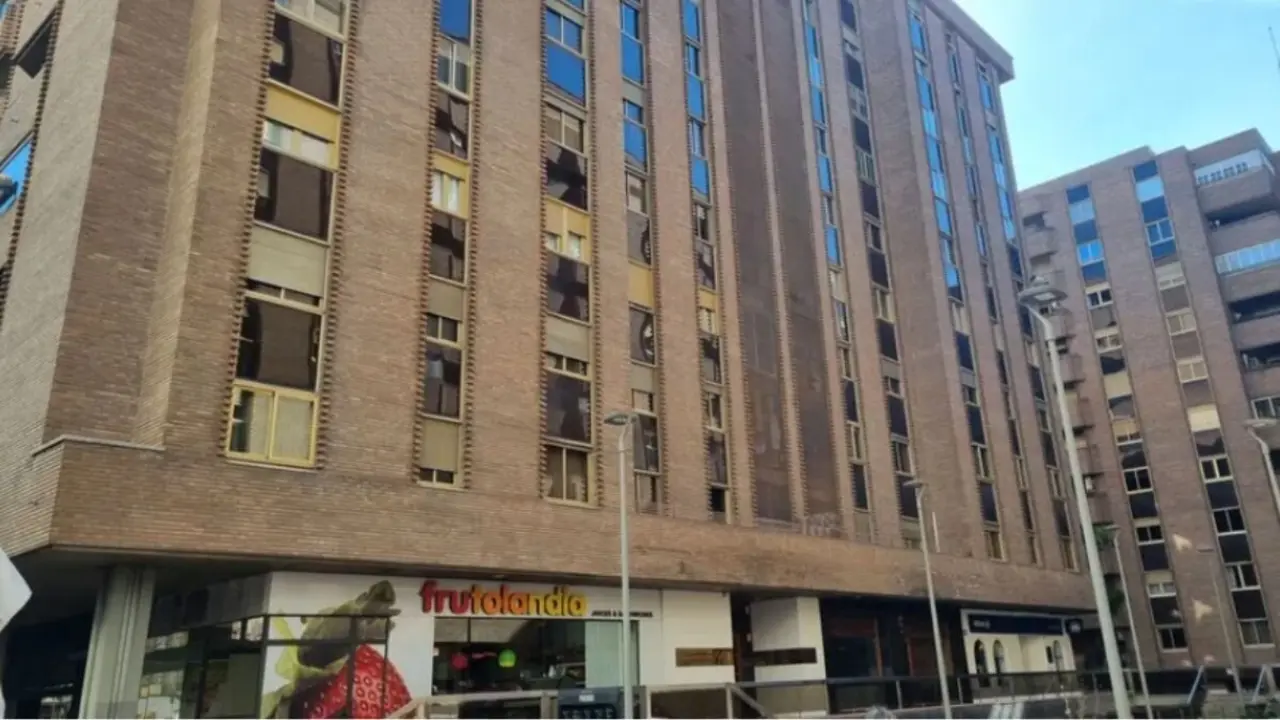 Fachada de Residencial Para&iacute;so / V&iacute;a Idealista