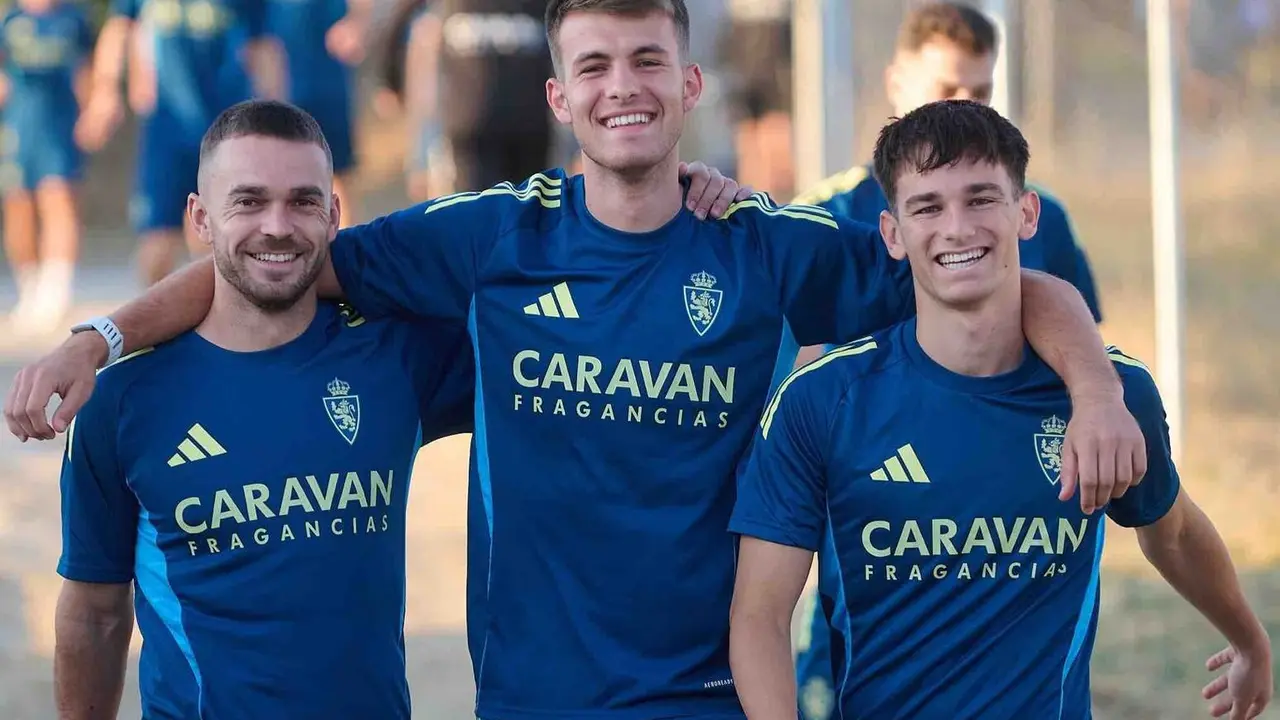 Samed Bazdar con Sober&oacute;n y Pau Sans / REAL ZARAGOZA