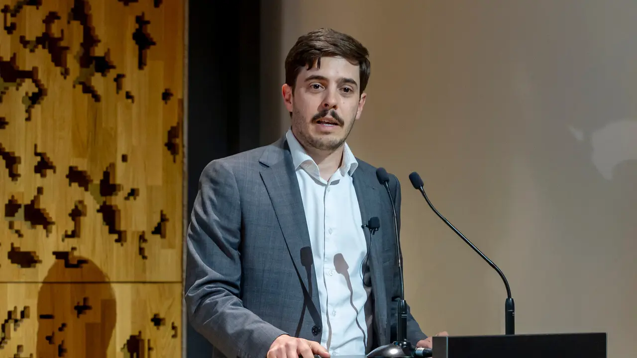 Alejandro Labanda. portavoz de la Alianza Espa&ntilde;a Verde y Conectada, en una conferencia