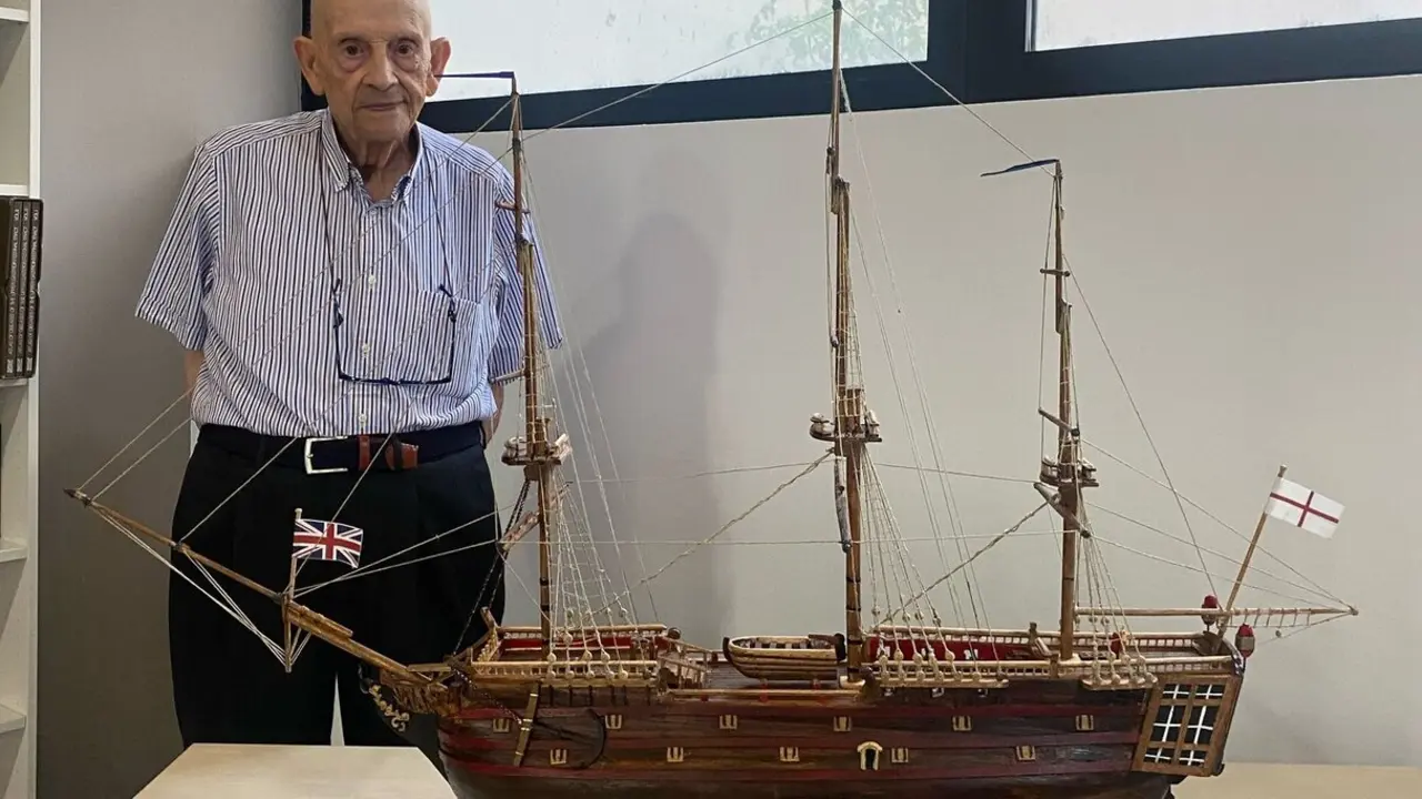 Antonio y barco