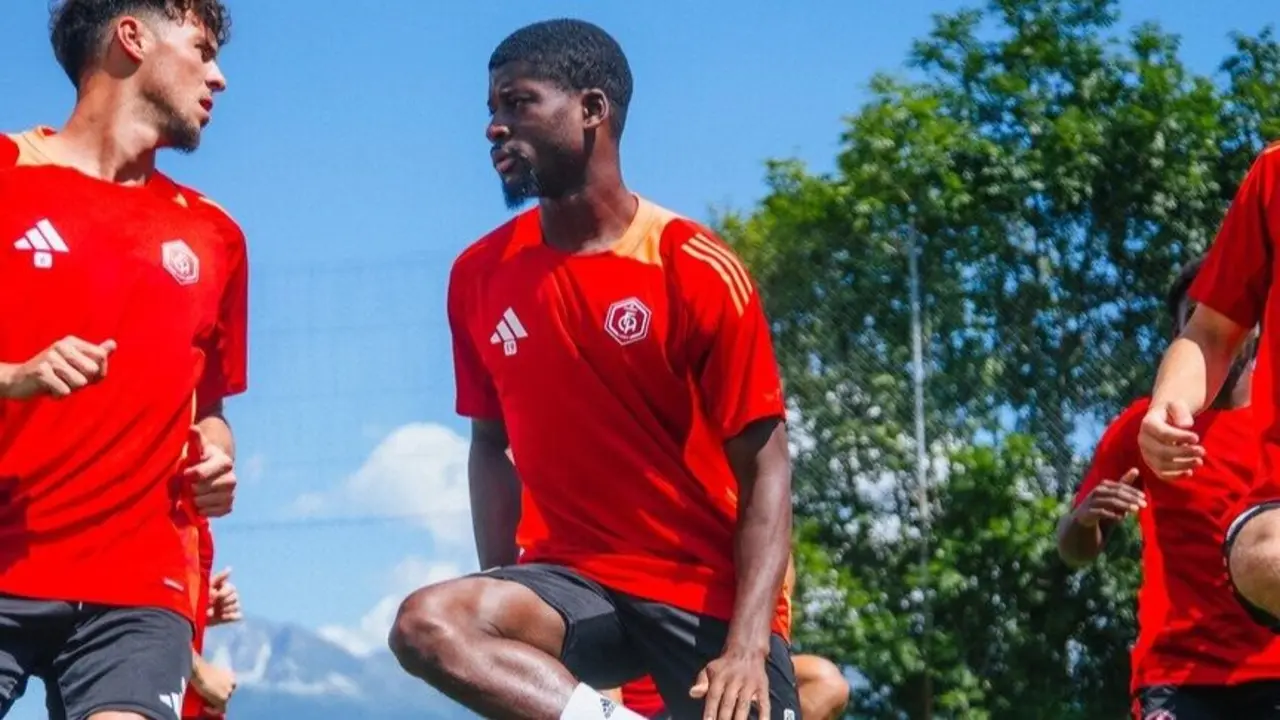 Samuel Ntamack en el Annecy / Annecy