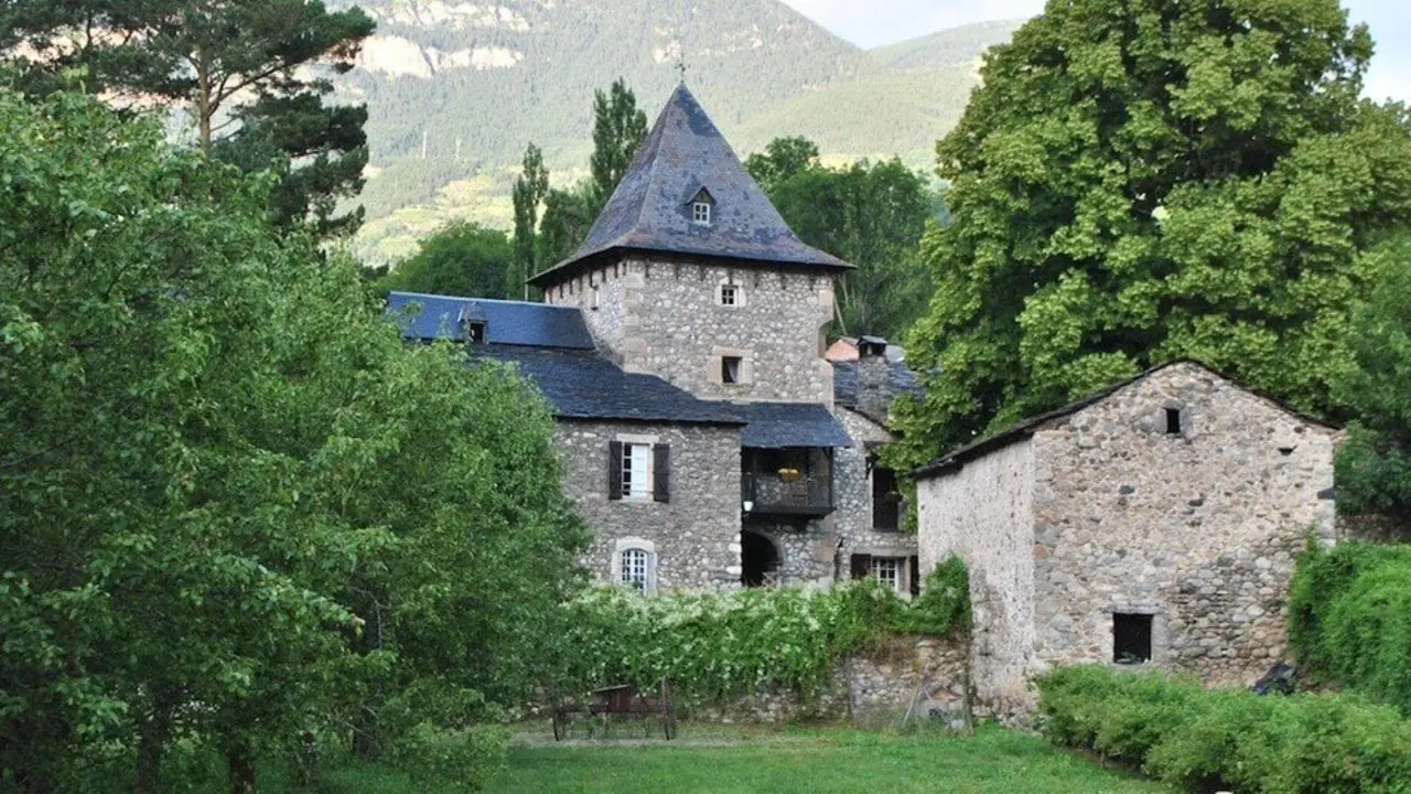 Las dos aldeas de monta&ntilde;a en Arag&oacute;n que enamoran: parecen Escocia - Anciles