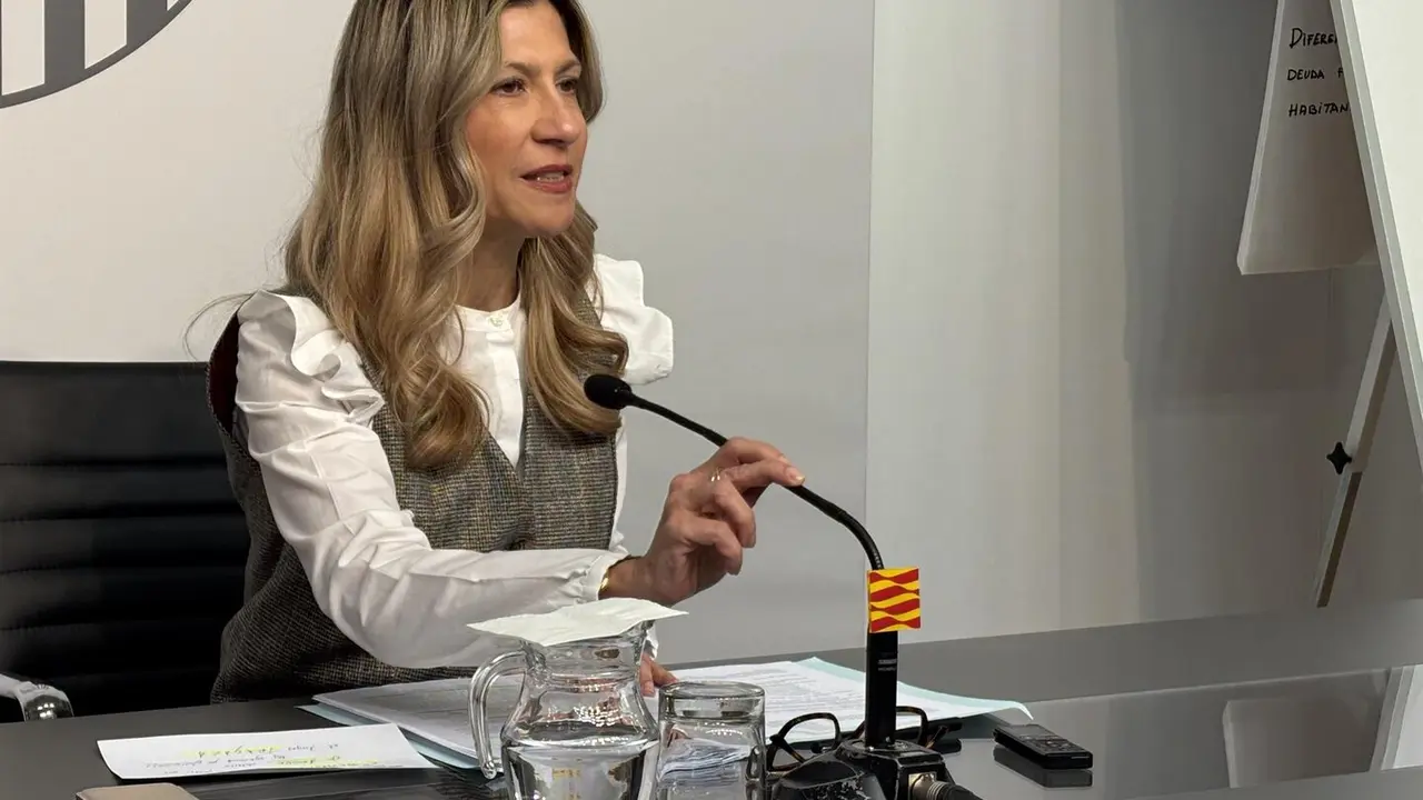 La vicepresidenta del Gobierno de Arag&oacute;n, Mar Vaquero, en la rueda de prensa posterior al Consejo de Gobierno. / EP