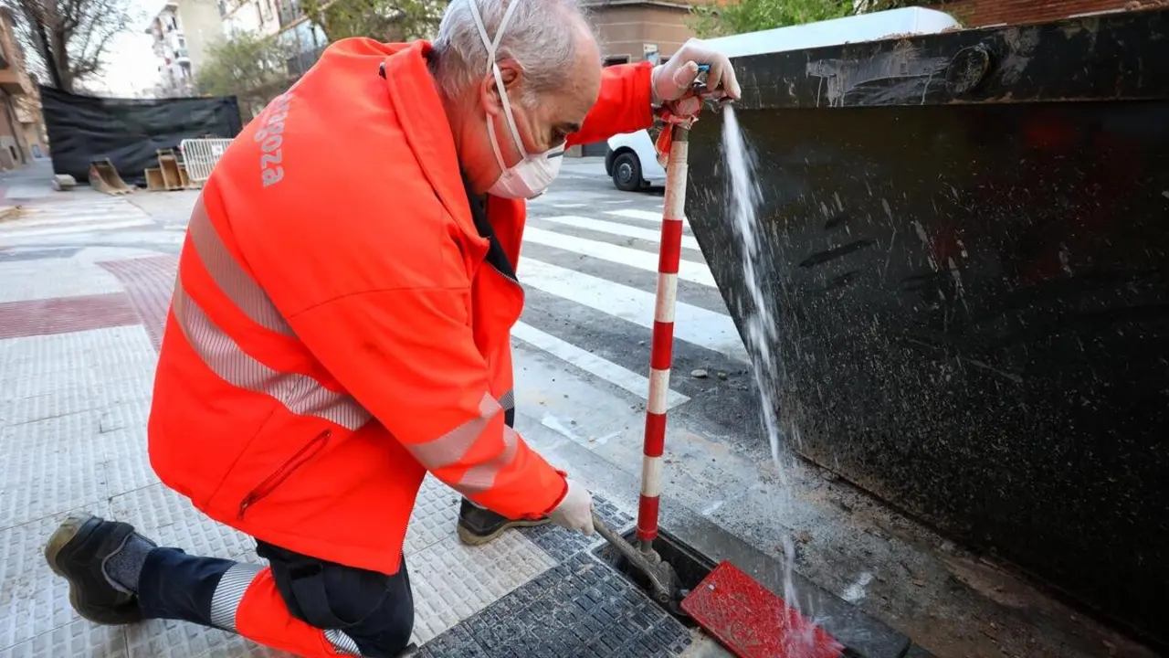 Cortes de agua que pueden afectar a 100.000 personas en Zaragoza: estas son las calles