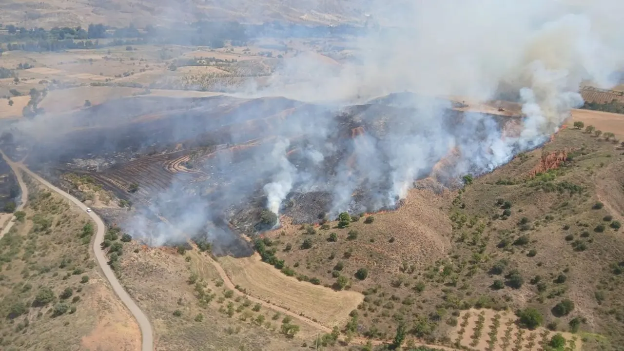 Incendio declarado en Daroca (Zaragoza).
- INFOAR