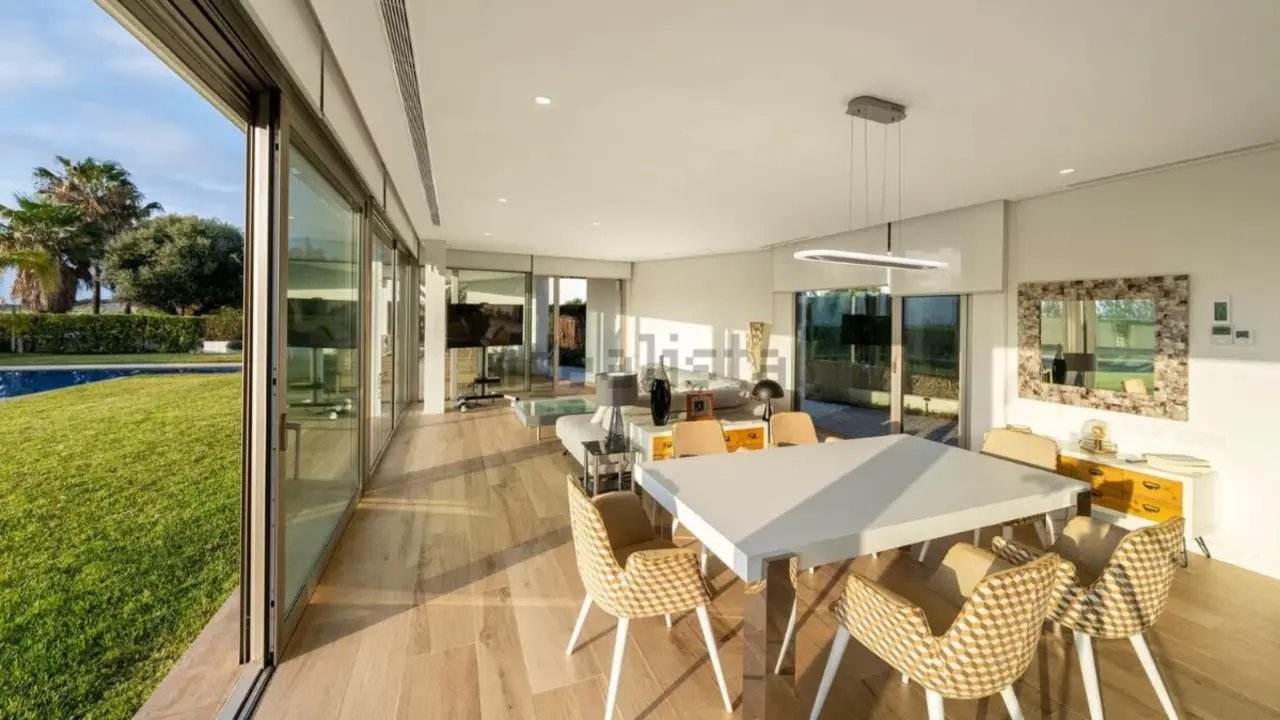 Chalet pareado en venta en Alcossebre / Idealista