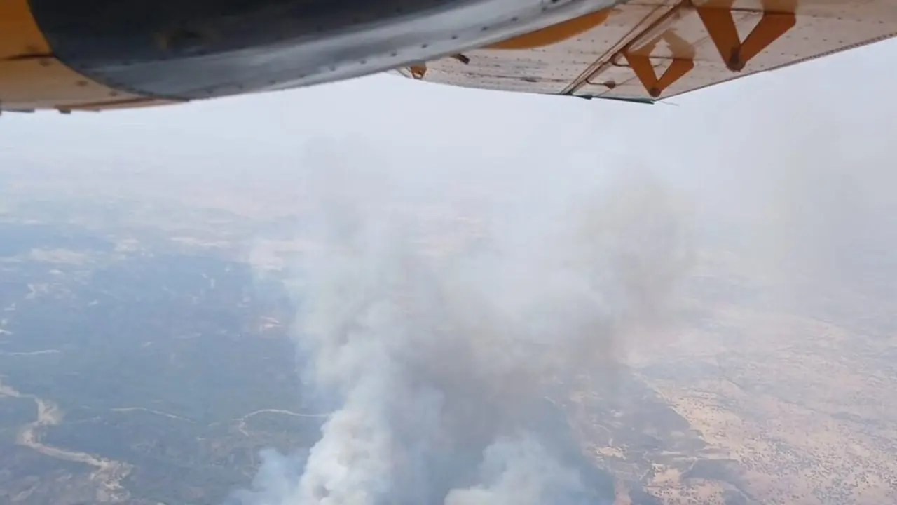 Imagen de archivo del anterior incendio declarado en el paraje La Contienda de Aroche (Huelva)