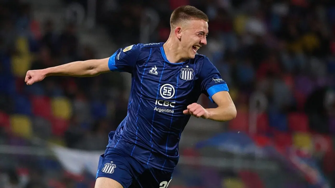 Gustavo Albarrac&iacute;n en su debut con Club Atl&eacute;tico Talleres de C&oacute;rdoba