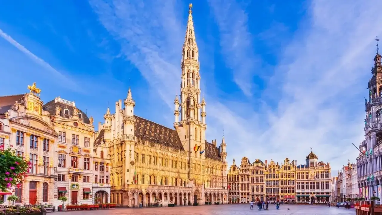 viajar-barato-bruselas-zaragoza