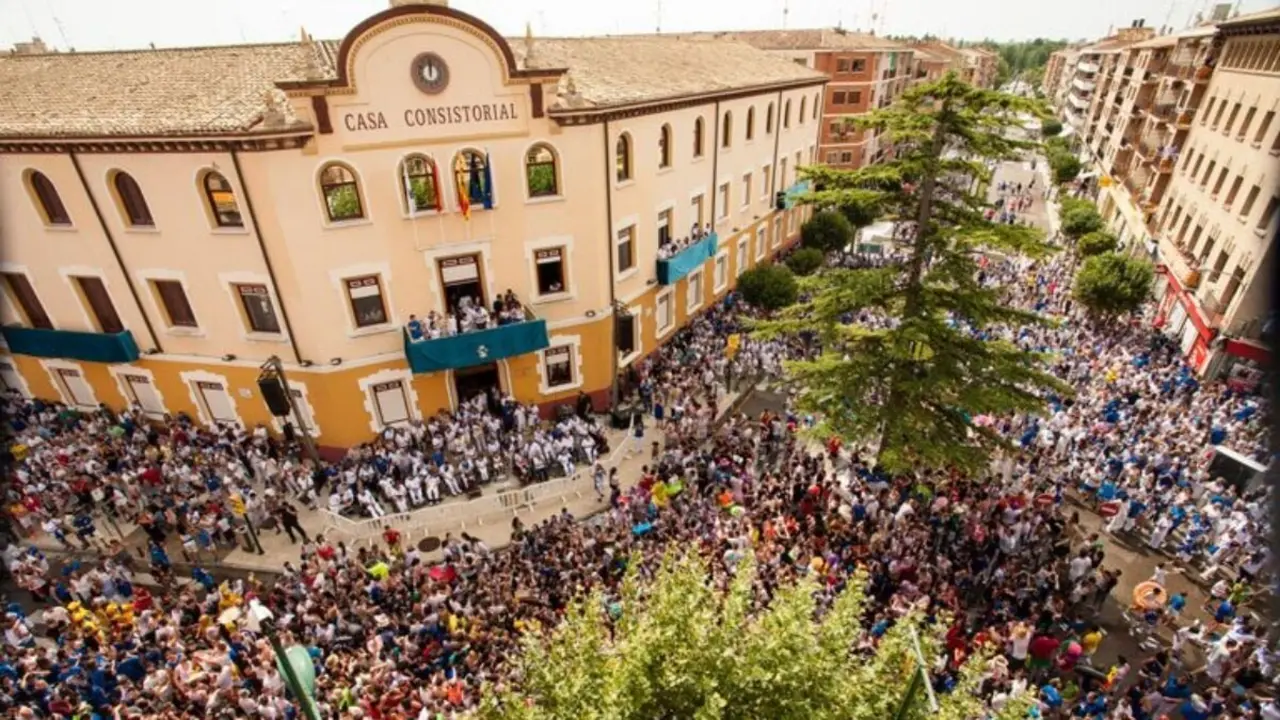 Imagen de archivo del preg&oacute;n de las fiestas de Ejea. / AYTO. EJEA