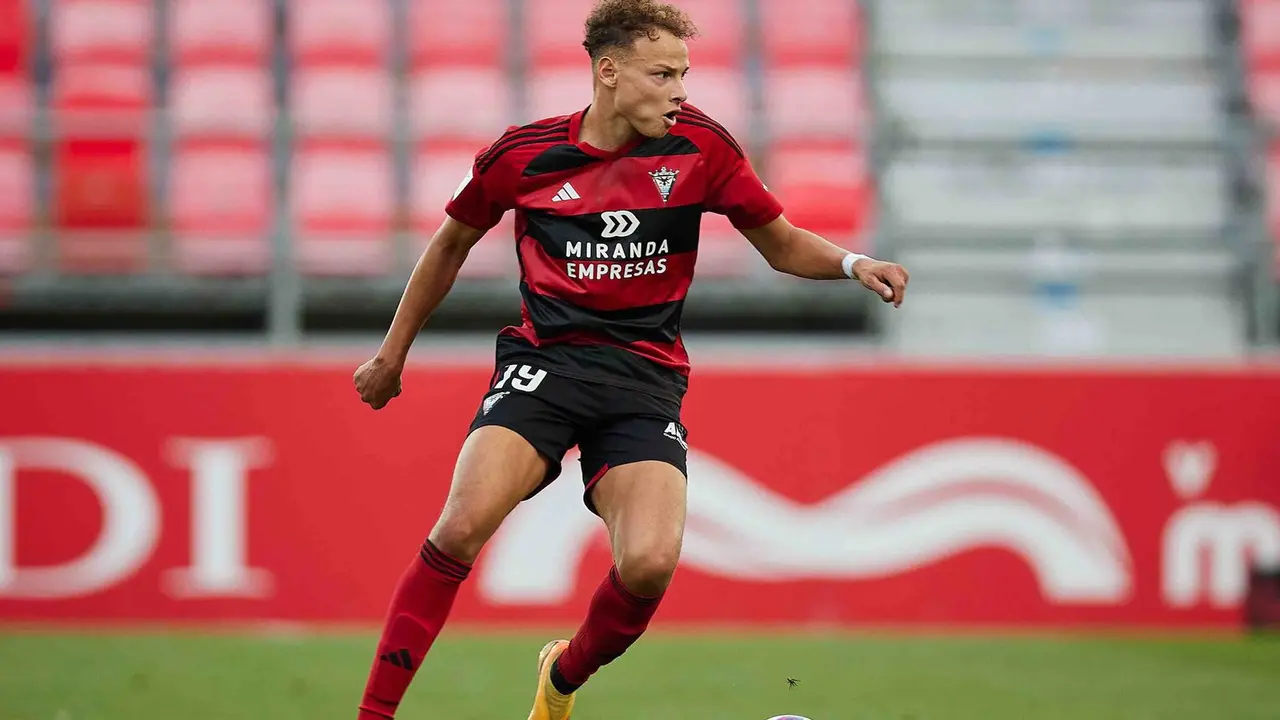 Mathis Lachuer con el Mirand&eacute;s / MIRAND&Eacute;S