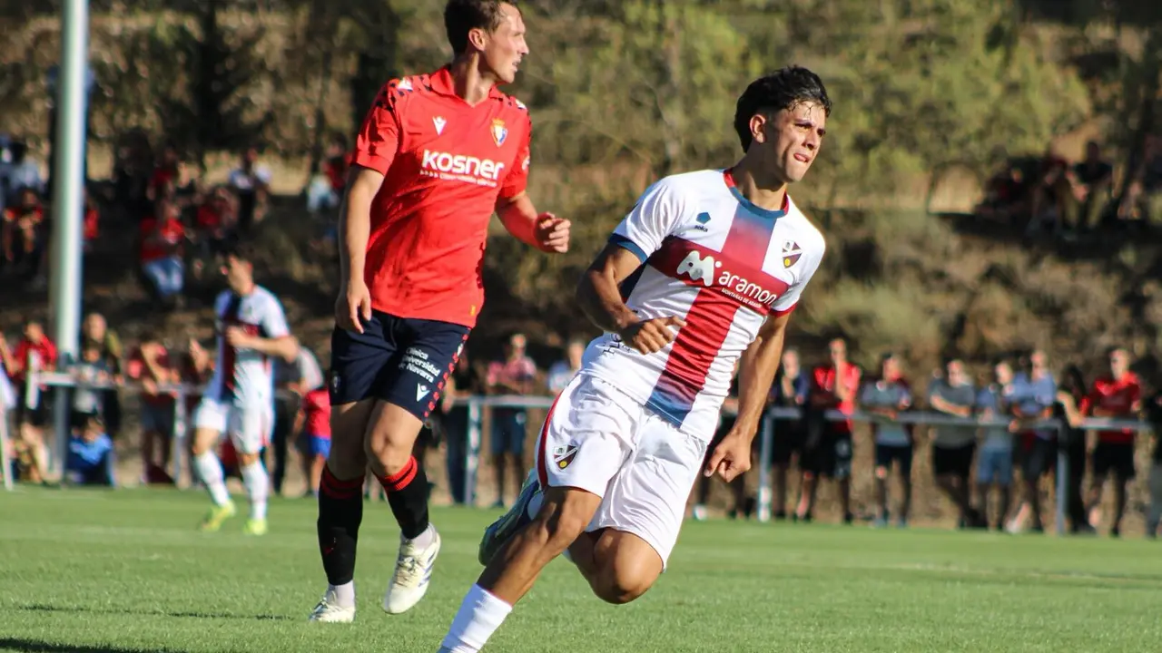 Ayman Arguigue durante un partido con la SD Huesca / SDH