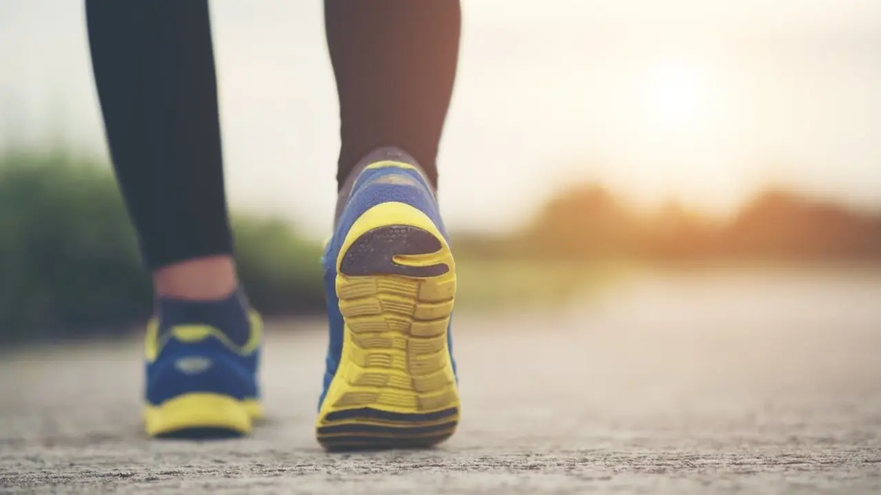 pasos-caminar-previene-cancer