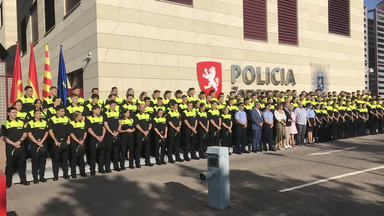 La Polic&iacute;a Local de Zaragoza se ampl&iacute;a con 104 nuevos agentes, el mayor incremento desde la Expo 2008. / EP