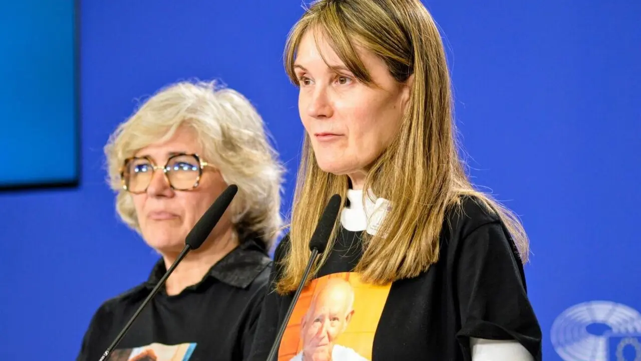 Archivo - La Presidenta Associaci&oacute; V&iacute;ctimes Mortals DANA 29-O, Rosa Mar&iacute;a &Aacute;lvarez, durante una rueda de prensa en el Parlamento Europeo, a 13 de mayo de 2025, en Bruselas (B&eacute;lgica)
- Ana L&oacute;pez / Europa Press - Archivo