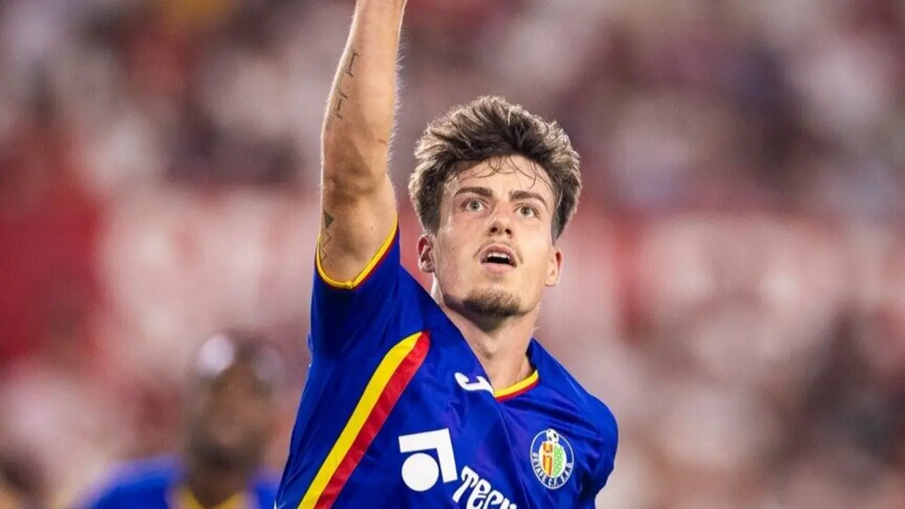 Adri&aacute;n Liso celebra un gol en Primera Divisi&oacute;n / Getafe CF