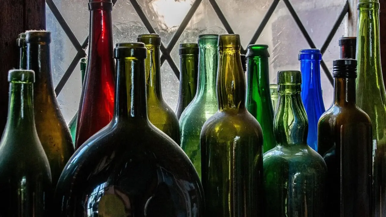Botellas de vidrio. /Pixabay