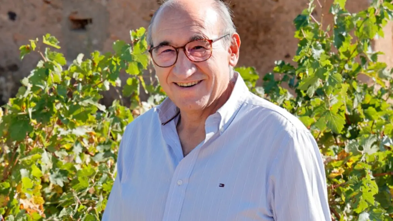 Enrique Chueca se jubila tras 40 a&ntilde;os como director de Bodegas Aragonesas / Cedida