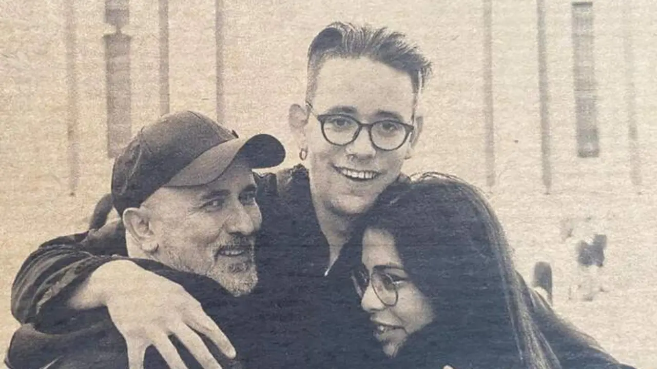 Francho, Javitxu y su pareja en la Plaza del Pilar./ Imagen cedida