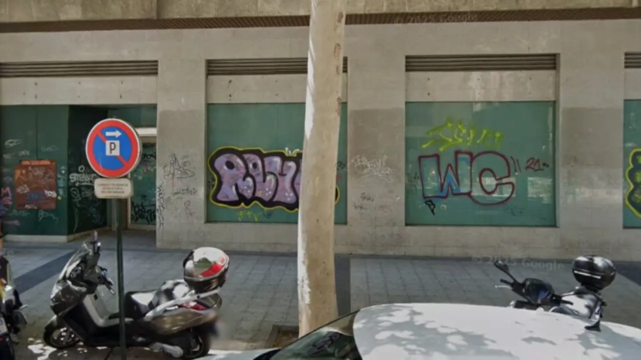 Avenida de C&eacute;sar Augusto, 29./ Street View