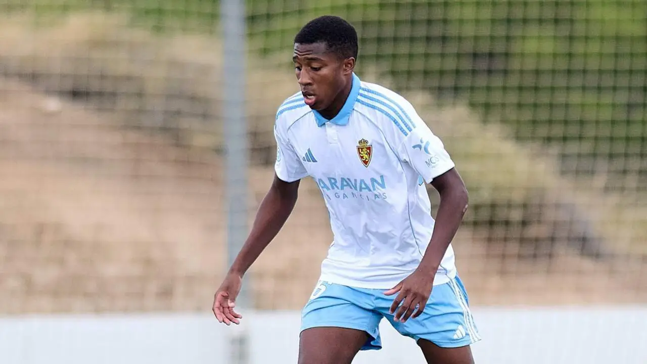 Alejandro Gomes en un partido con el Deportivo Arag&oacute;n / Real Zaragoza