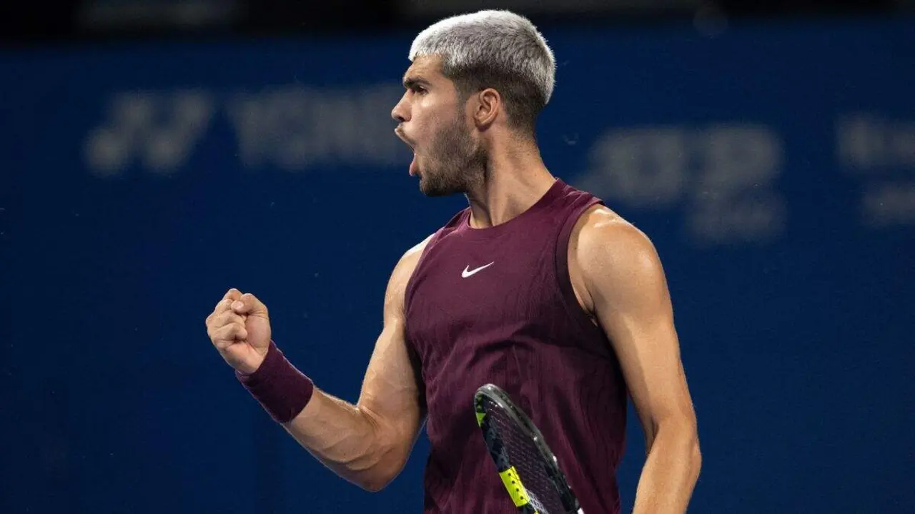 Carlos Alcaraz, durante la final del ATP 500 de Tokio ./ Eurosport