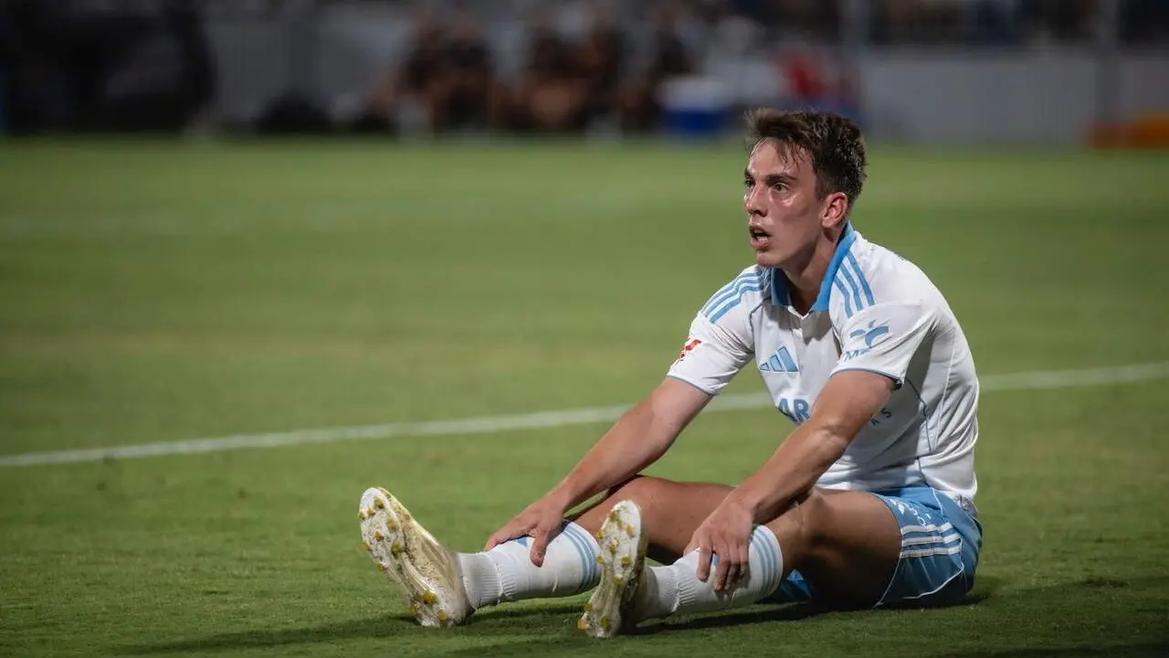 Paulino de la Fuente ante el Albacete / Marcos Cebri&aacute;n