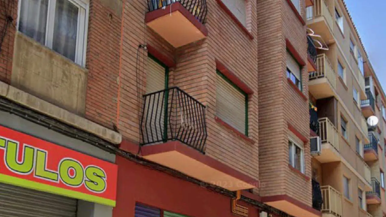 Imagen de la calle Portugal a la altura del n&uacute;mero 22 donde sucedieron los hechos/ Google Maps