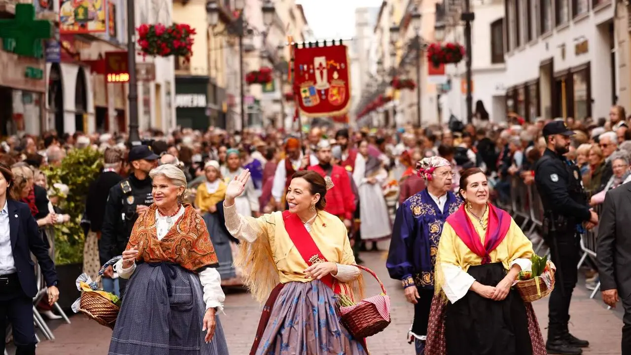 Fotogaler&iacute;a | B&uacute;scate en la Ofrenda de Frutos a la Virgen del Pilar de 2025