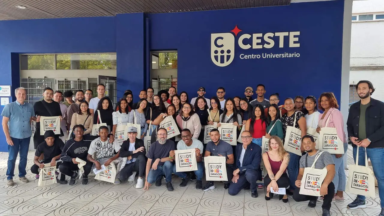 Ceste centro universitario