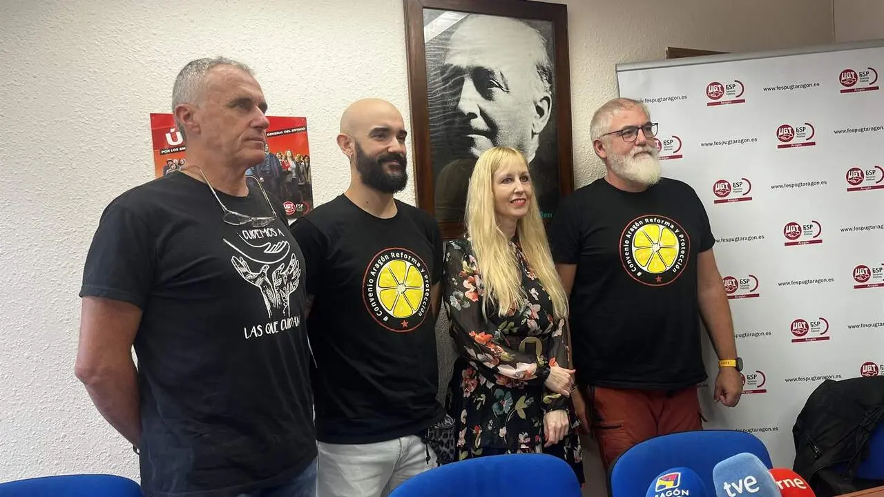 Representantes de las organizaciones sindicales que han intervenido en la rueda de prensa. / EP