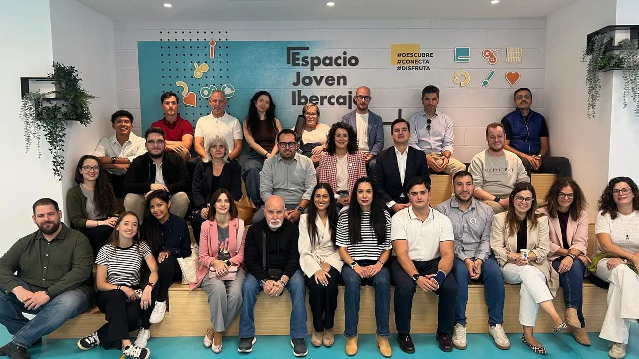 AJE Zaragoza celebra su III Desayuno Kamikaze