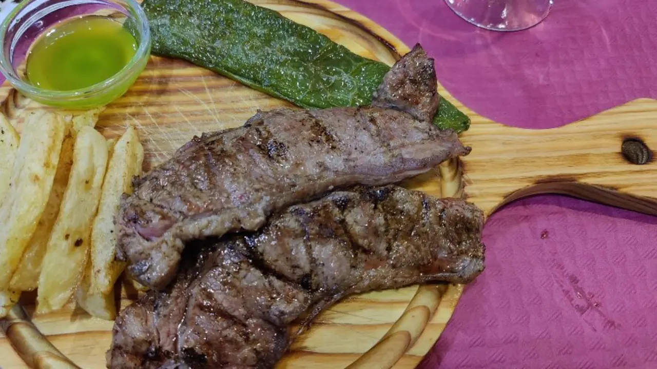 Los vecinos lo tienen claro: el 'Bar de las piscinas' es el mejor restaurante de Ejea de los Caballeros