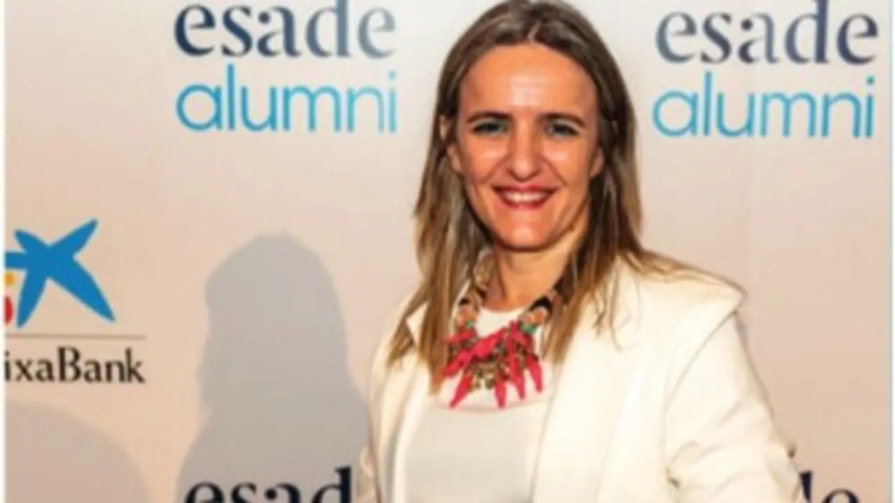 M&oacute;nica Dom&iacute;nguez, ComeonBrands