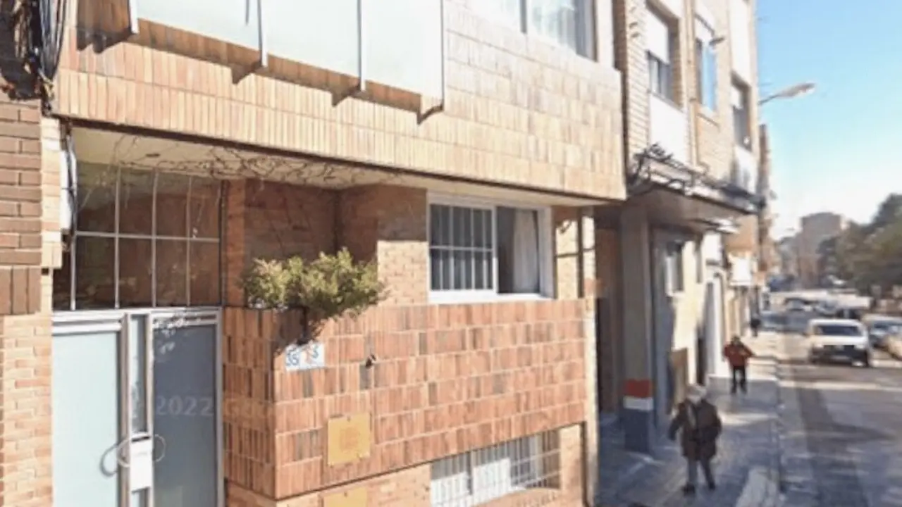 Edificio donde se origin&oacute; el fuego. / GOOGLE MAPS